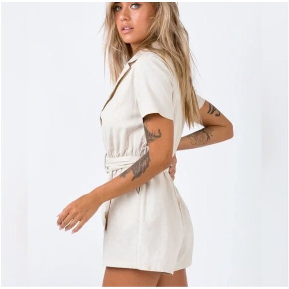 Princess Polly Deep V Croquette Playsuit Romper Collared Belted Neutral Beige 0 - Picture 5 of 16